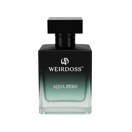 Perfume bottle labeled 'Weirdoss Aqua Berg' on a white background